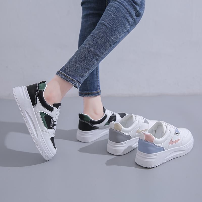 Pequeños zapatos blancos mujer 2024 nuevos zapatos de mujer de otoño versión coreana de zapatos casuales de todo fósforo súper fuego estudiantes suela gruesa