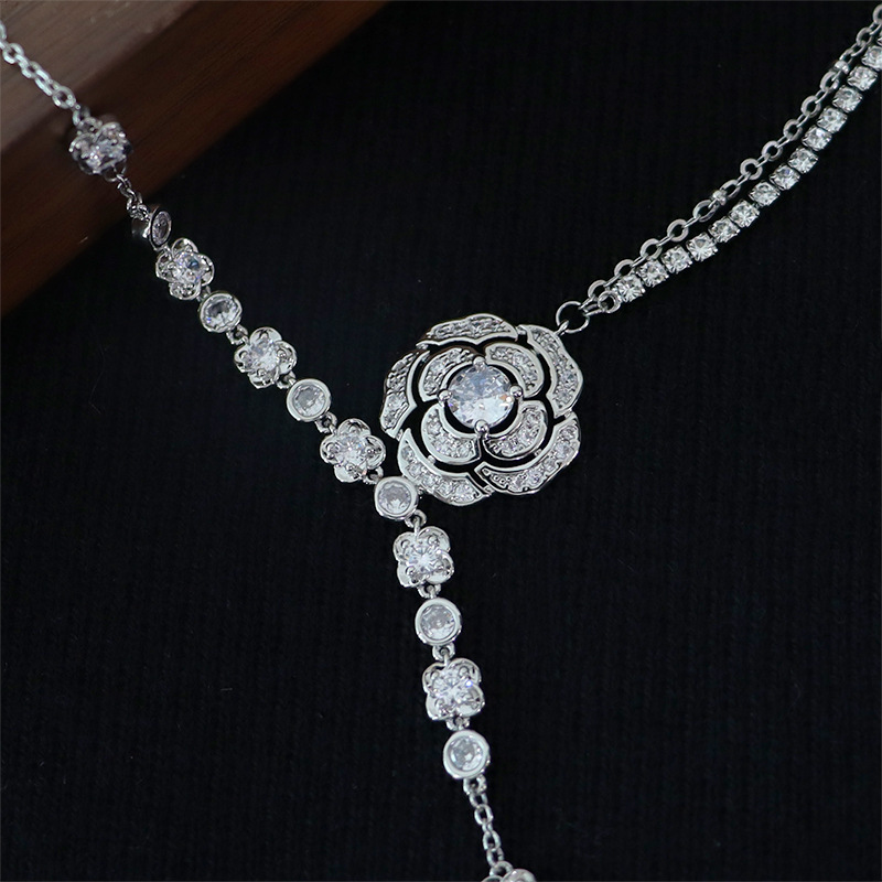 French New Micro-inlaid Zircon Camellia Woolen Chain Women's High-end Long Light Luxury Fashionable Simple All-match Necklace