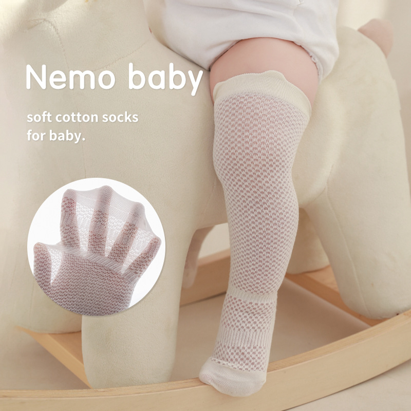 Bebé recién nacido calcetines de verano ultra-Delgado anti-mosquito calcetines altos boca suelta sin hueso pierna bebé recién nacido calcetines largos de algodón