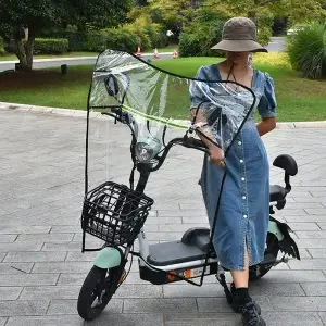 Электрический мотоцикл ветрозащитный щит прозрачный морозостойкий и дождевой ветрозащитный чехол с корзиной аккумуляторная батарея расширена и утолщена дождевик