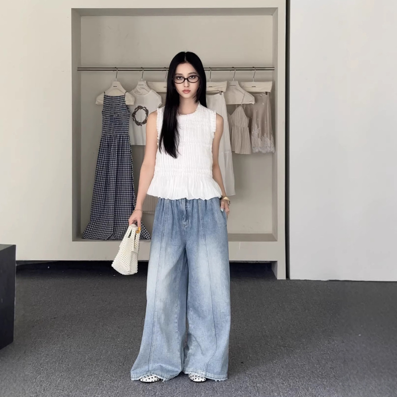 Dtwo Spring/Summer New Original Design Thirteen Lines Women's Wholesale Round Neck Elegant Sleeveless Shirt 6222008 Dtwo Spring/Summer New Original Design Thirteen Lines Women's Wholesale Round Neck Elegant Sleeveless Shirt 6222008