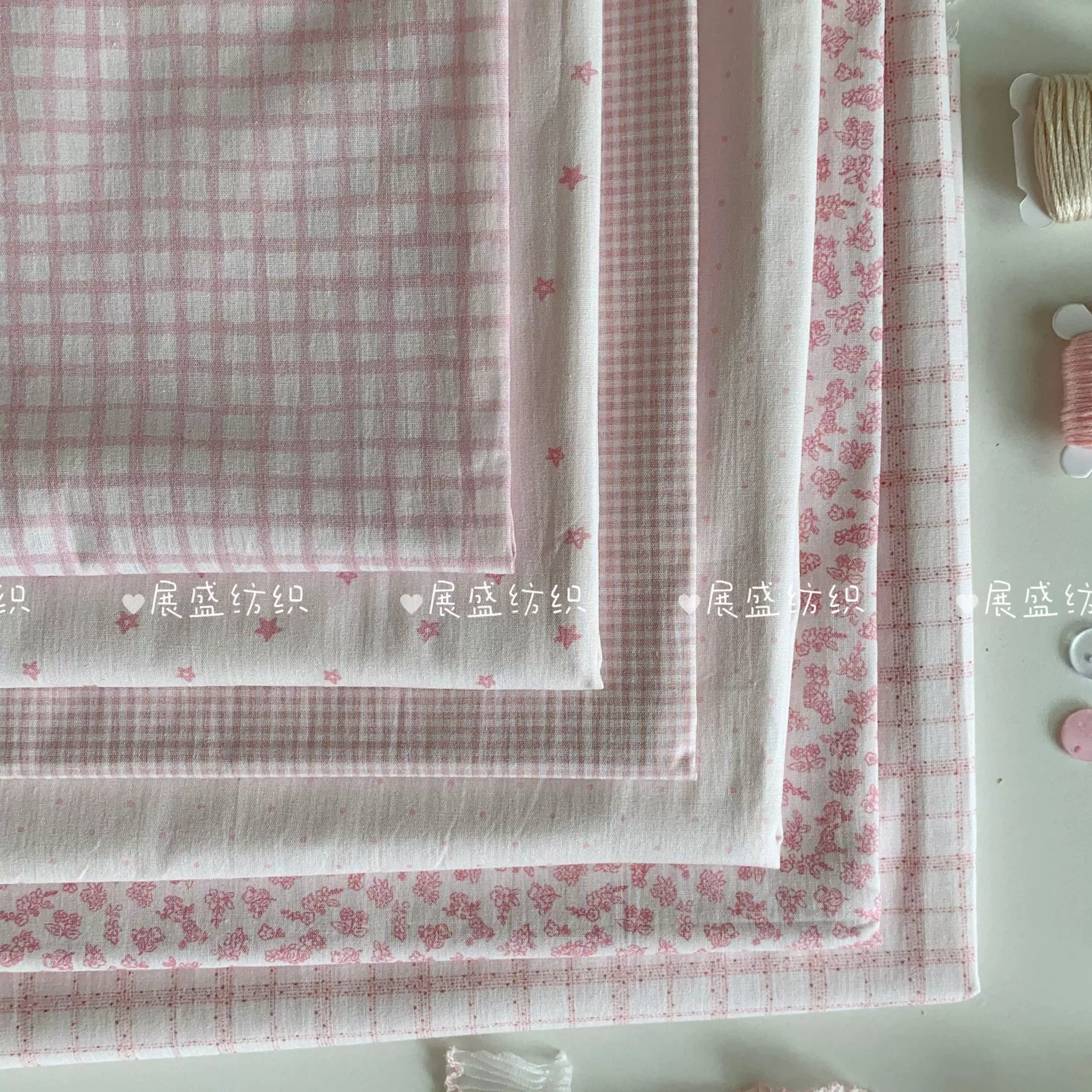 全棉40支数码印花面料 韩版ins风格子碎花布 女装童装家居服DIY布