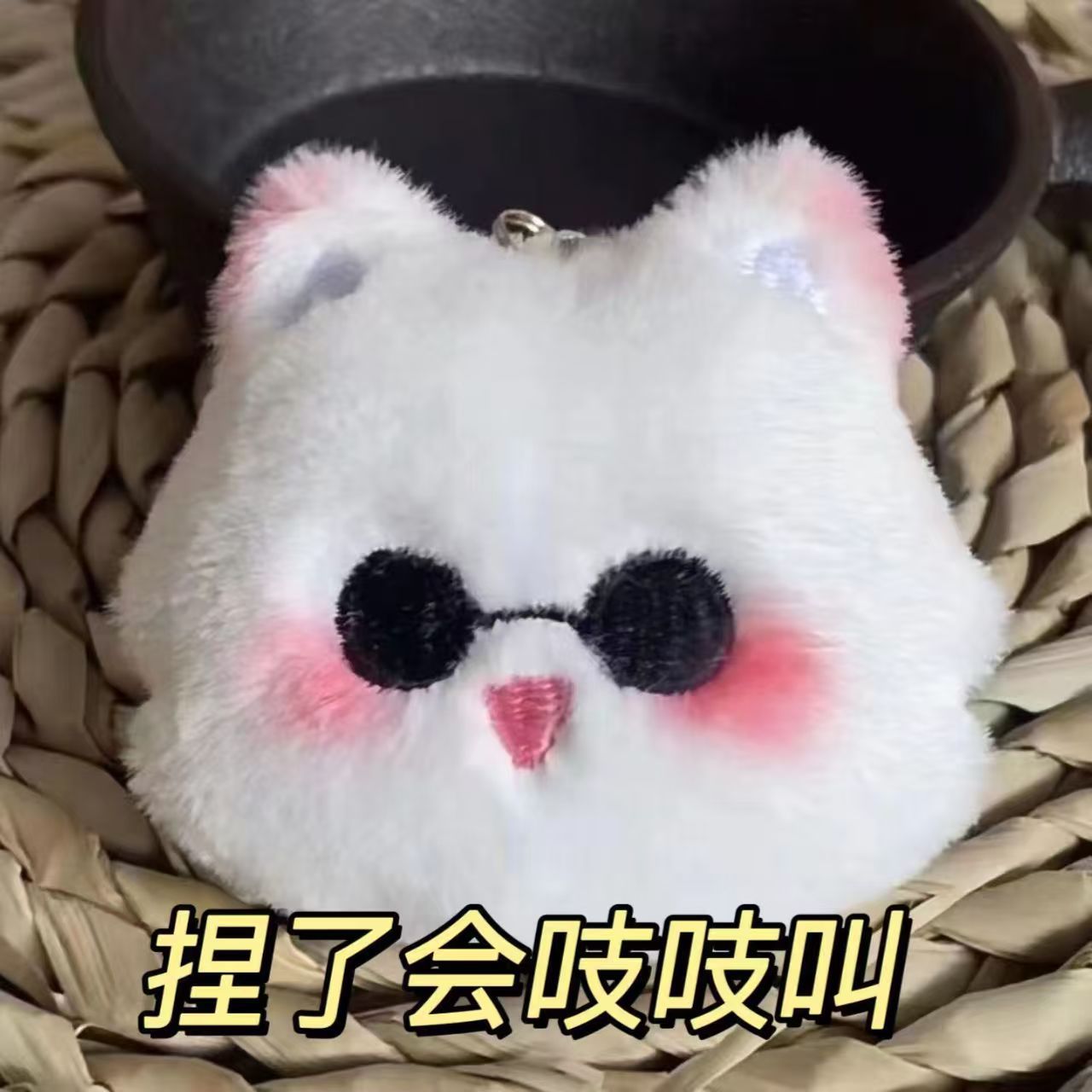 Nuevo hechizo de retorno de cinco gatos y gatos alrededor de la persona de dibujos animados muñecas creativas peluche lindos colgantes