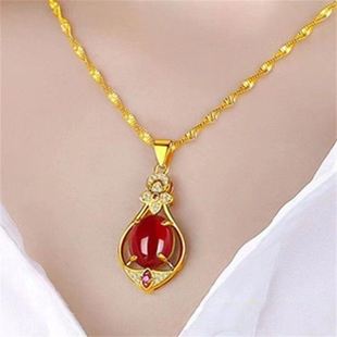 Tiktok Net red hot gold necklace female ins light luxury niche design high texture pendant clavicle chain