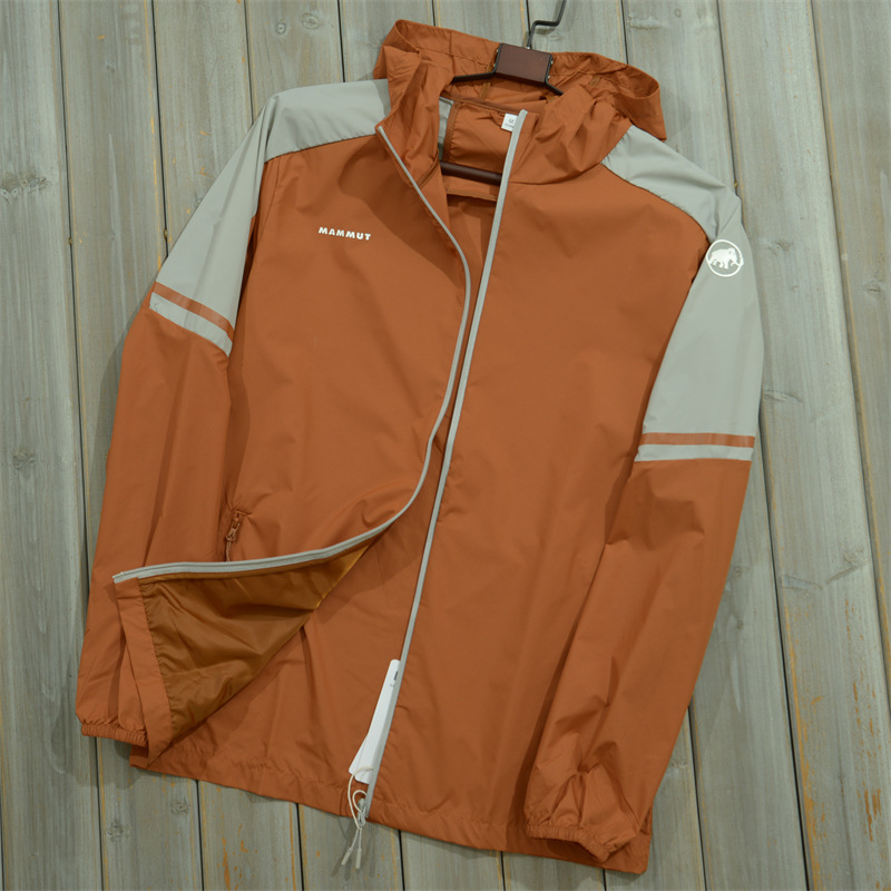 2025 Summer Mammoth Thin Breathable Sun Protection Clothing Unisex Casual Sports Skin Jacket Hooded Jacket