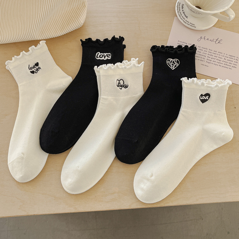 Spring and Summer new socks women's short black and white wooden ear solid color mid-calf socks embroidery all-in-one cotton socks thin