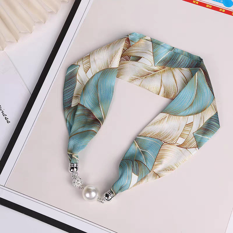 여름 여성을 위한 새로운 스타일의 목 보호대 및 쇄골 작은 스카프, 긴 진주 자석 버클 장식 펜던트 스카프, 심플하고 다재다능한 스카프