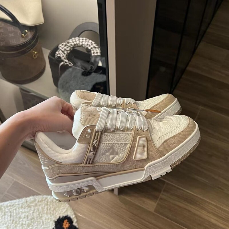High-End Replica of Luxury Brand Low-Top Sneakers for Men and Women, Versatile and Comfortable Casual Height-Increasing Sneakers for Couples