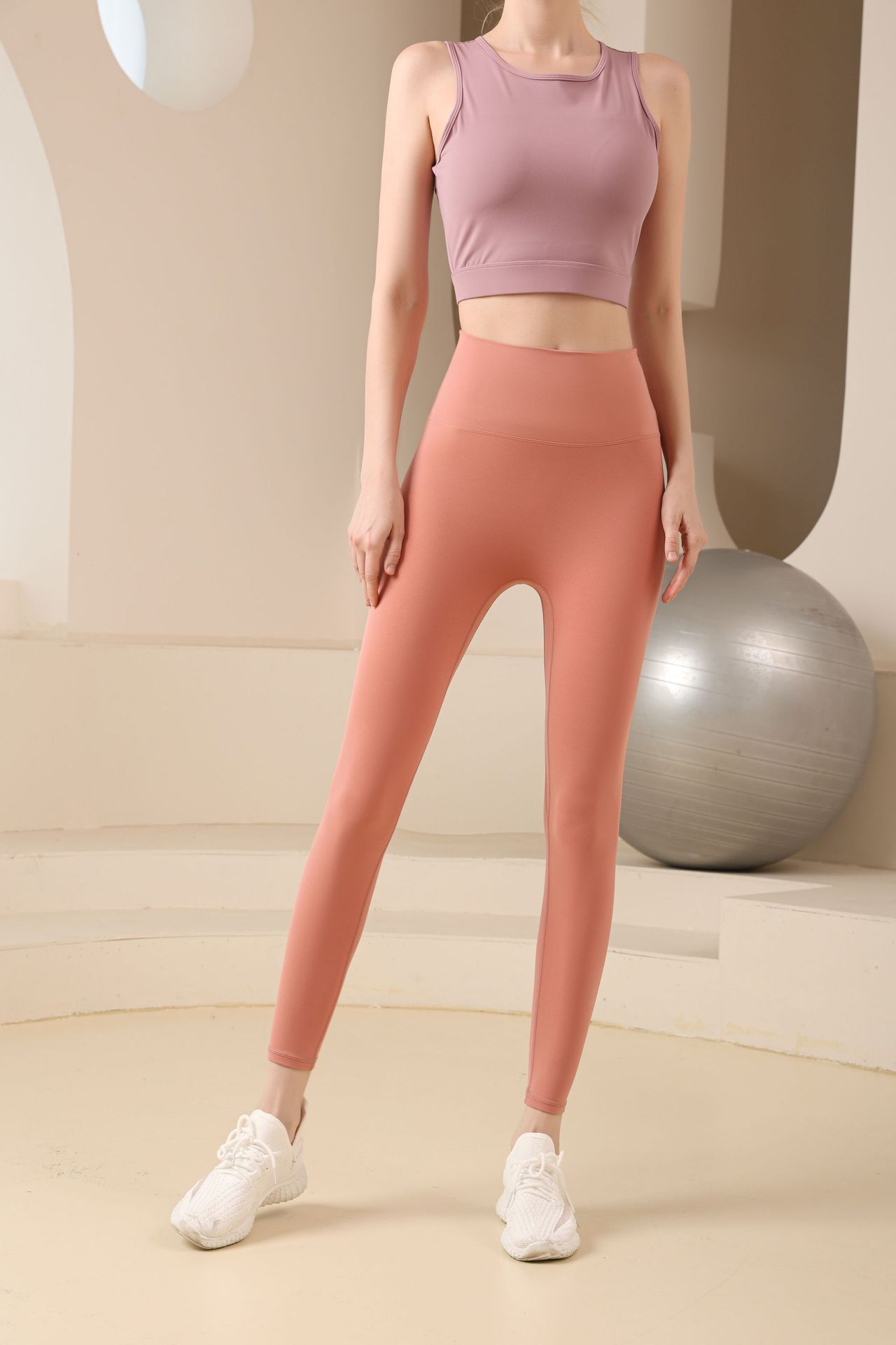 210g Weight Full Length Pants Length Nylon, Cotton Blend Fabric Type Leggings Pants Type Gym, Yoga, Sports Occasion Solid Color Pattern Spring&Summer Season Simple Style, Sport Style Style Simple Style Sport Style Solid Color Nylon Cotton Blend Active Bottoms Leggings 81