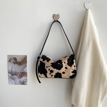 跨境秋冬新款潮流女包奶牛纹单肩包撞色拼接洋气复古麂皮绒腋下包