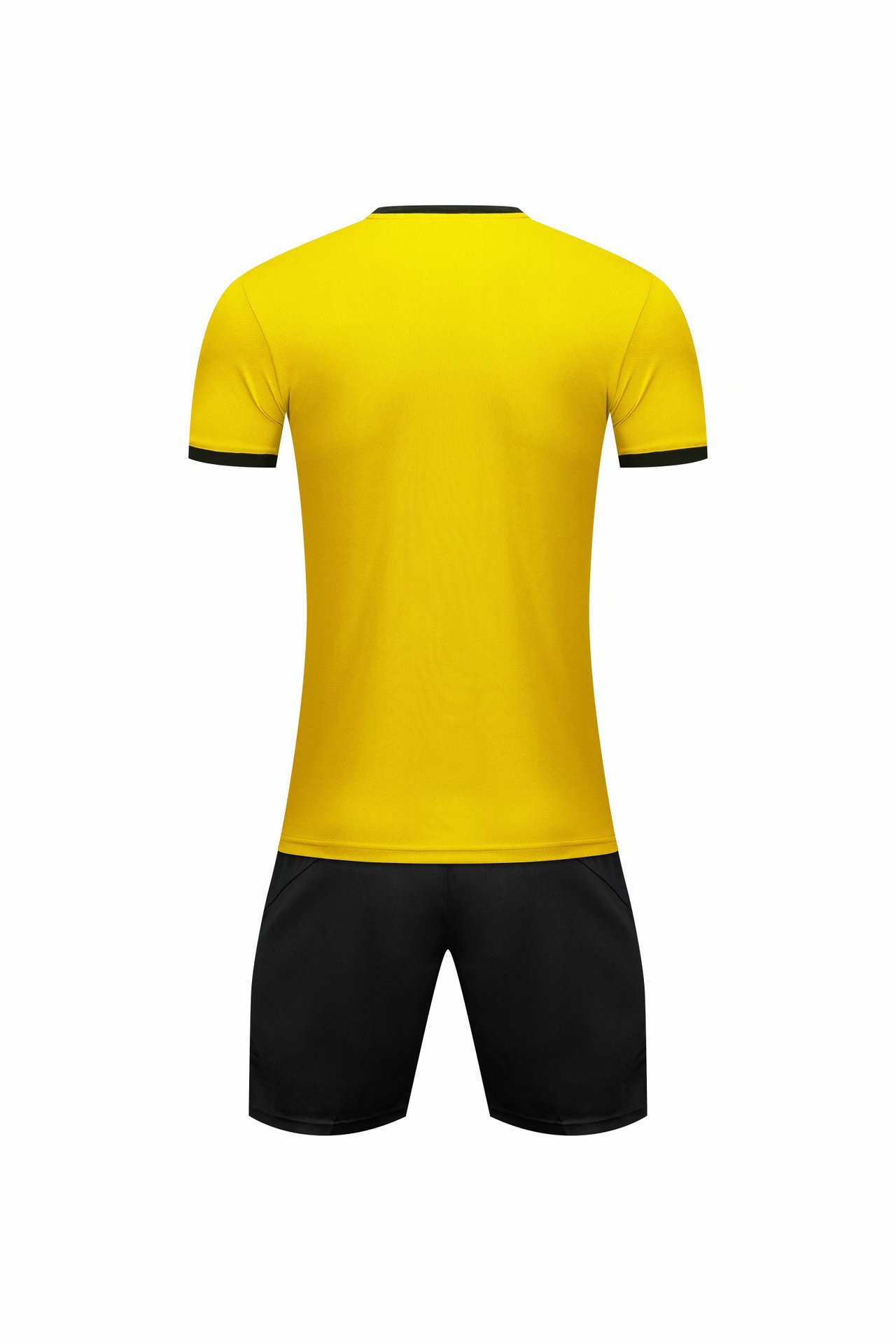 切尔西下赛季客场球衣曝光：灰白色为主色调红、绿垂直条纹