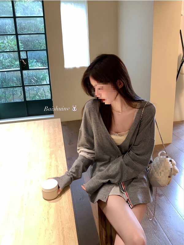 白水女 TB学院风 灰色针织开衫外搭女薄款韩系早秋宽松上衣外套|undefined
