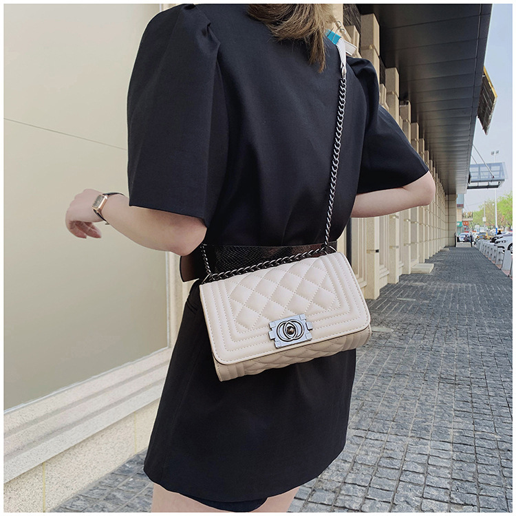 Bolsa de ombro feminina estilo coreano com corrente transversal_voghion.com