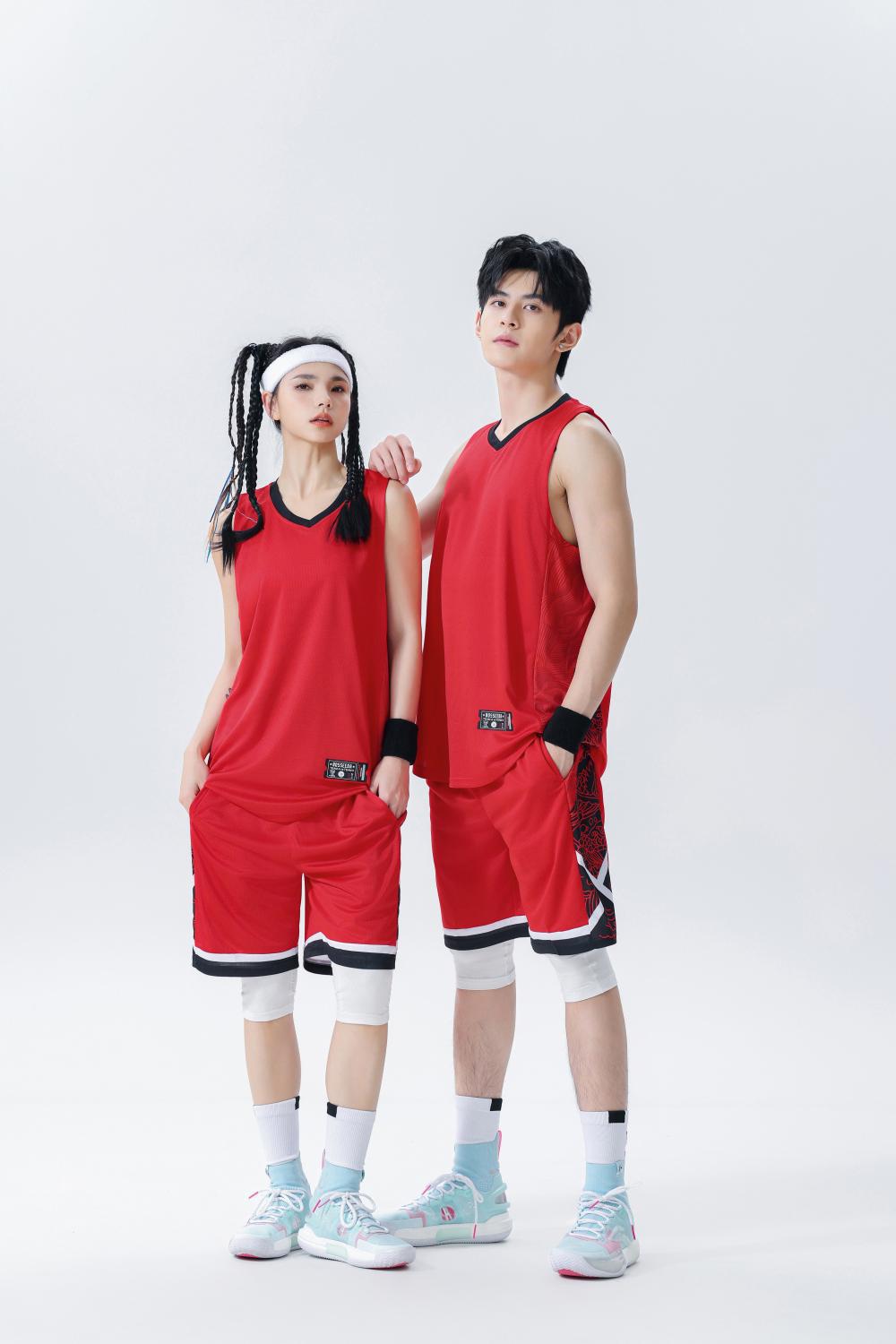 Nuevo conjunto de ropa de baloncesto para hombres y mujeres de verano rápido secado transpirable americano entrenamiento juego camiseta se puede imprimir uniformes personalizados