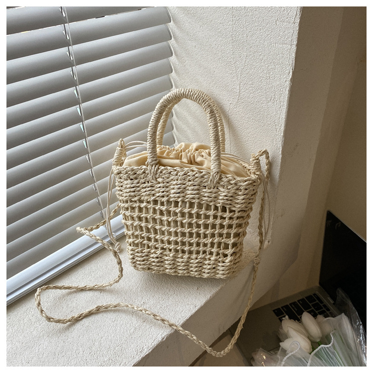 Vacation Floral Soft Surface Square Zipper Straw Bag display picture 3