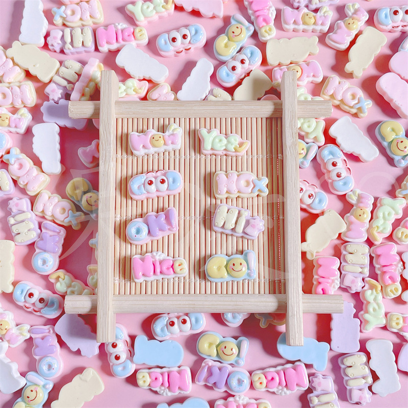 漫画ミニ混合文字プレート樹脂アクセサリー diy クリーム接着剤食品おもちゃ材料ヘアピンヘアアクセサリーパッチ|undefined