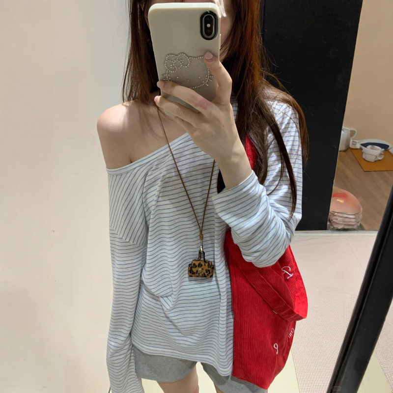 Gentle and Lazy Chic Slanted Shoulder Stripesd Long-Sleeved T-Shirt for Women Spring & Fall Casual Loose Off-Shoulder Top Sun Protection Air-Conditioning Shirt