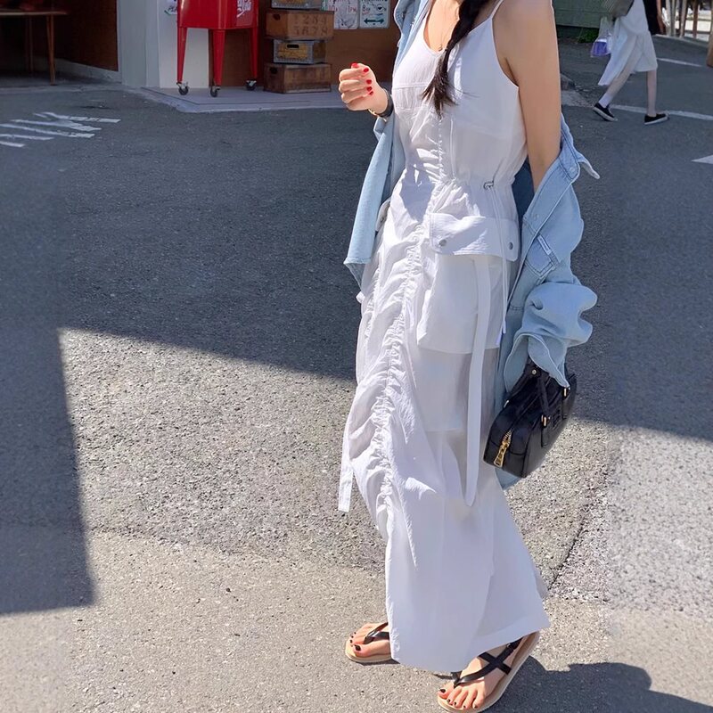 26 Summer Vacation Style French Niche Design Pleated Waist-Cinching Design Large Pocket Strap Dress Women's Long Dress 26 Summer Vacation Style French Niche Design Pleated Waist-Cinching Design Large Pocket Strap Dress Women's Long Dress