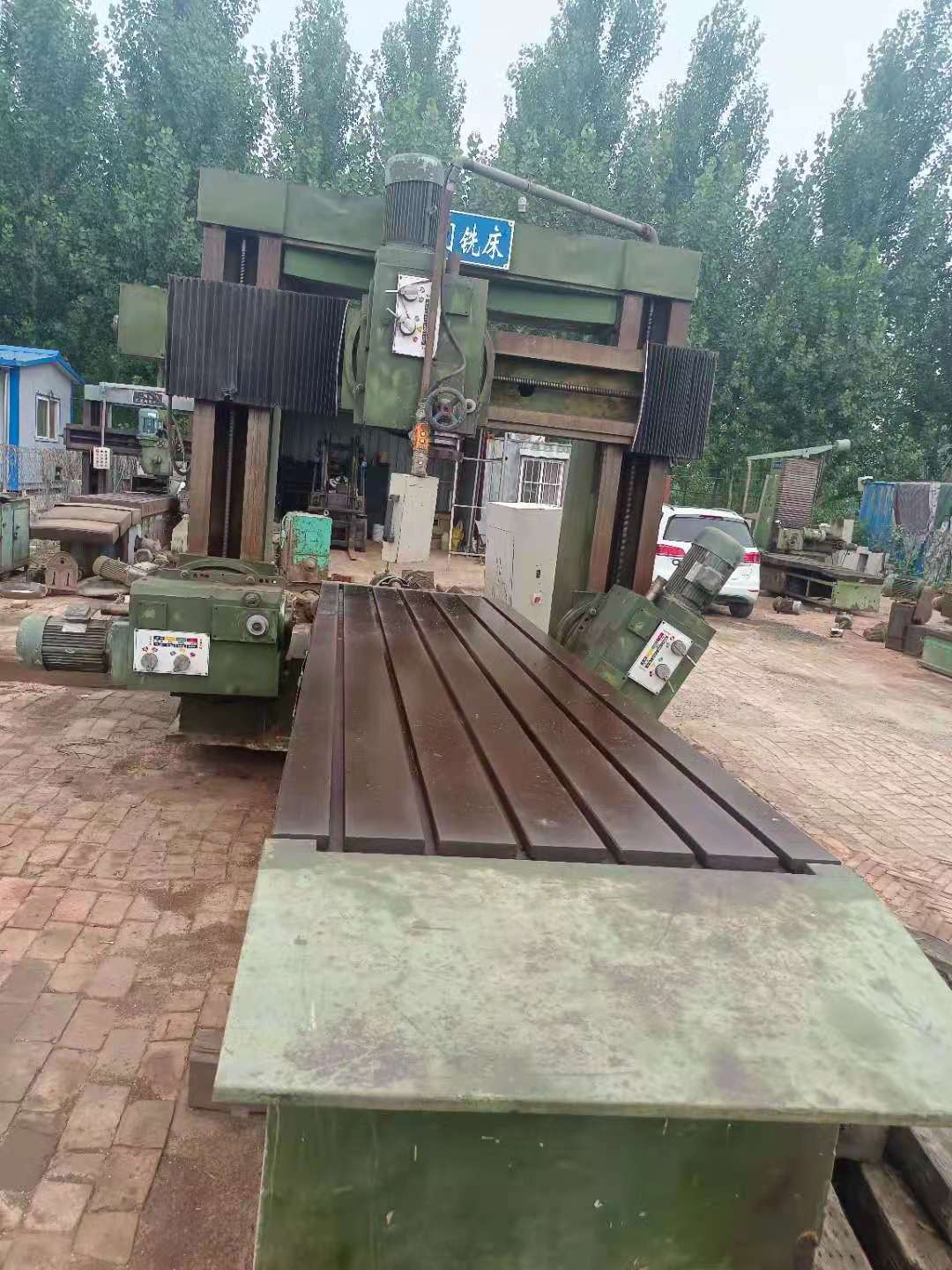 转让二手太原XQ2016龙门铣床二手铣床