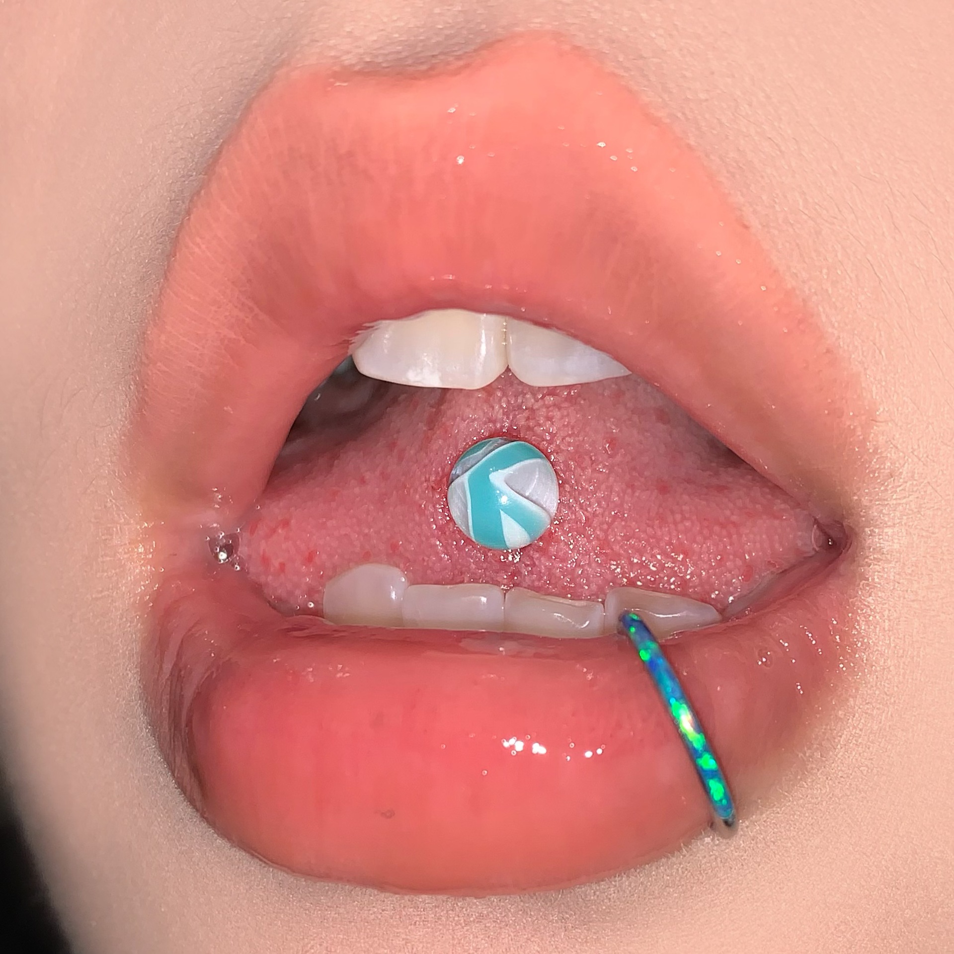 Blue Acrylic Tongue Ring with Steel Titanium External Thread Design, Niche Tongue Piercing Jewelry for Sweet and Spicy Girls detail image 6