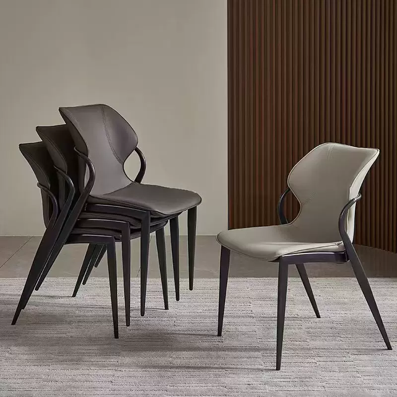 北欧风餐椅家用轻奢摞起靠背凳现代简约叠放网红铁艺酒店餐厅桌椅