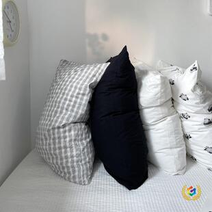 &asymp;��Ʒ���伃������һ���b��о��đ�����^Ƥ�΂�48x74cm���^