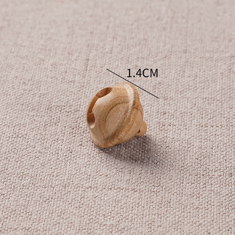 Original color peach wood small bell (without sound)