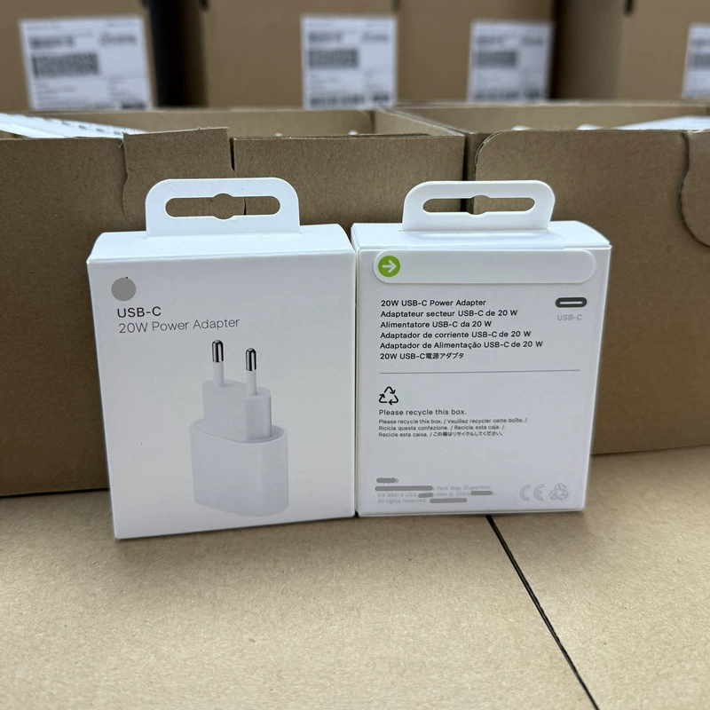 Зарядное устройство (Apple) 20 Вт PD USB-C, европейская круглая вилка, компактный адаптер с USB-C