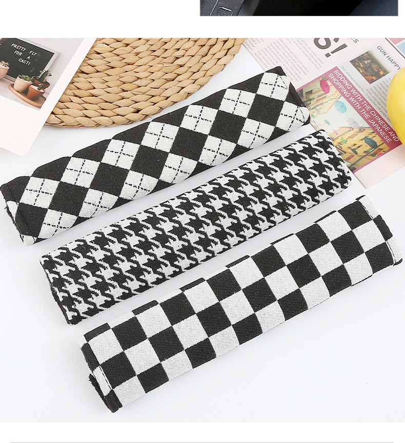 Car Seat Belt Protective Cover Jacquard Quilted Soft Car Shoulder Belt Cover Fashionable Car Interior Supplies