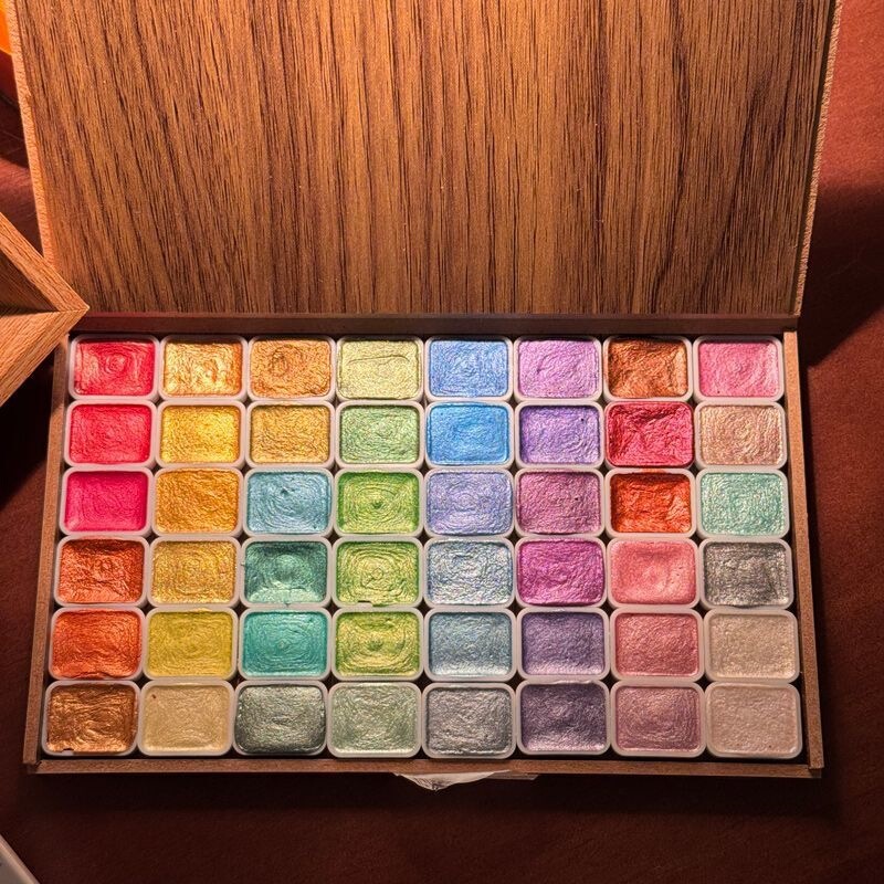 Pearlescent Watercolor Solid Pigments, 48 Colors in a Wooden Box, Complete Set for Art Students, Essential for Nail Art and Painting