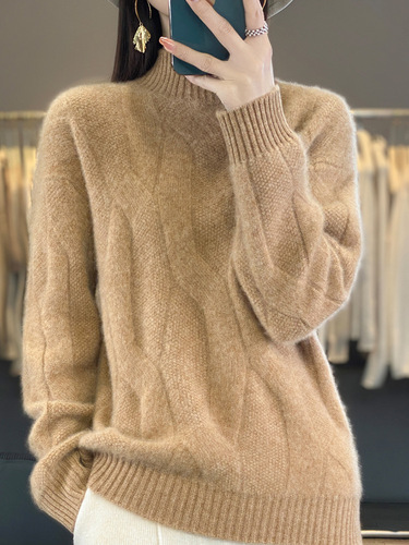 Women's new style for autumn and winter with a base sweater, top, thick sweater