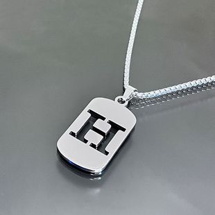 Cross-border hot sale high sense hollow letter titanium steel necklace men's and women's clothing stainless steel accessories niche jewelry wholesale