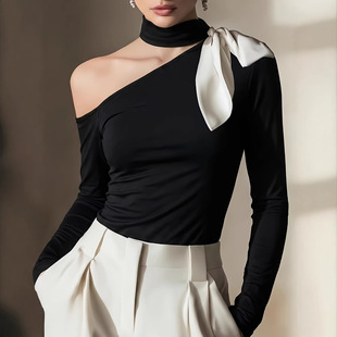 �μ�ᘿ����ڰ�ײɫ�����Y�c�Y�����@��¶���L������С���OӋ��