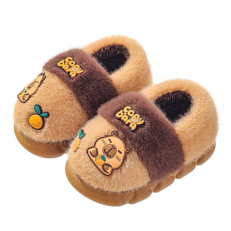 Zapatillas de algodón de invierno para niños Capibara, zapatillas de algodón para niños y niñas calientes y pelusa para padres e hijos, bolsas de niños mayores y zapatos de algodón gruesos.