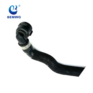 205 501 46 84 Coolant hose W205
