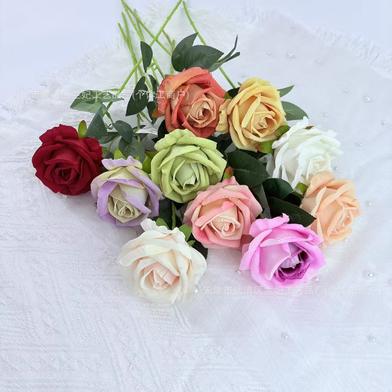 Simulación de tela de terciopelo pequeña crema rosa flor artificial única flor de boda hogar decoración del auditorio ramo de flores accesorios de fotografía