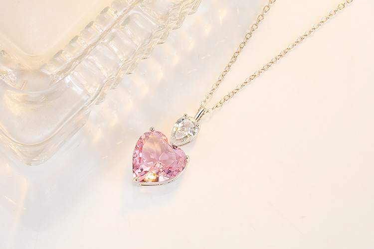 Fashion Heart Shape Copper Pendant Necklace Inlay Zircon Copper Necklaces