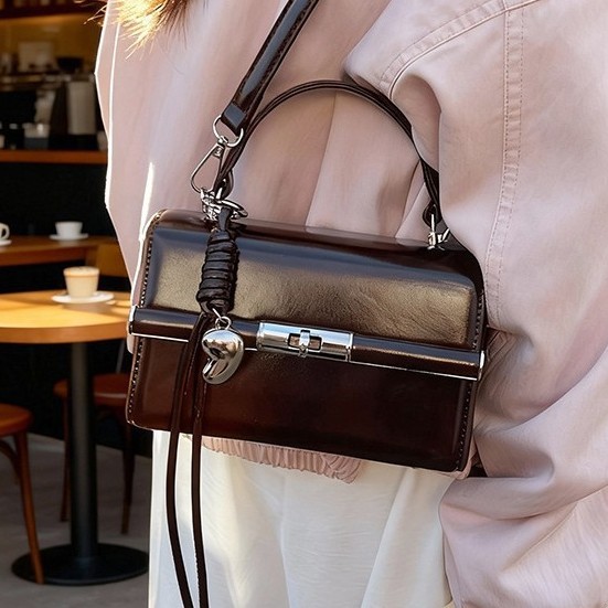 Texturas transfronterizas, bolsos de hombro de mujer, bolsos retro, bolsos de mochila diarios, bolsos de mano de nicho de moda, bolsos de mujer