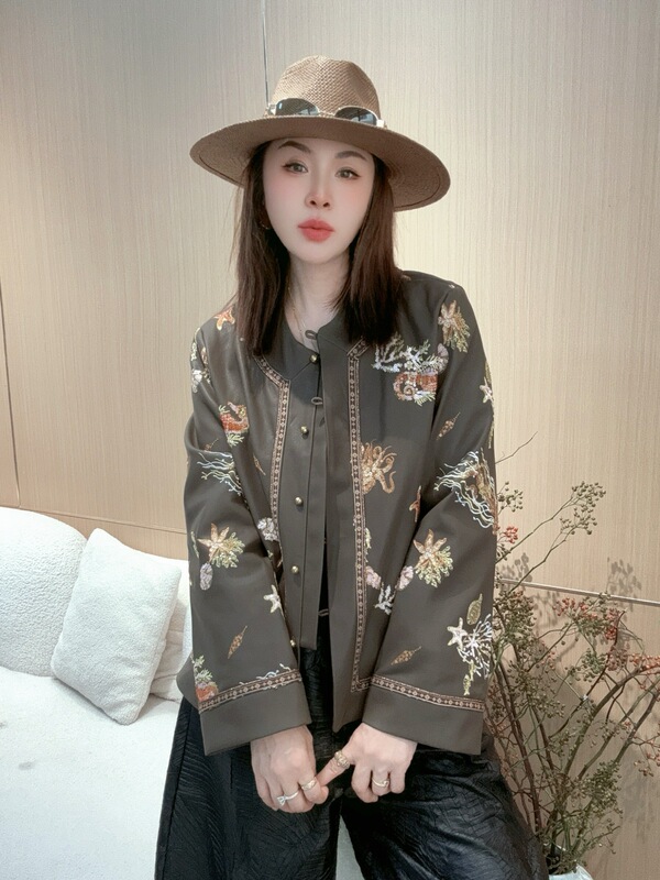 欧货轻奢名媛风重工亮片PU皮外套女2025秋季新款气质减龄显瘦上衣|undefined