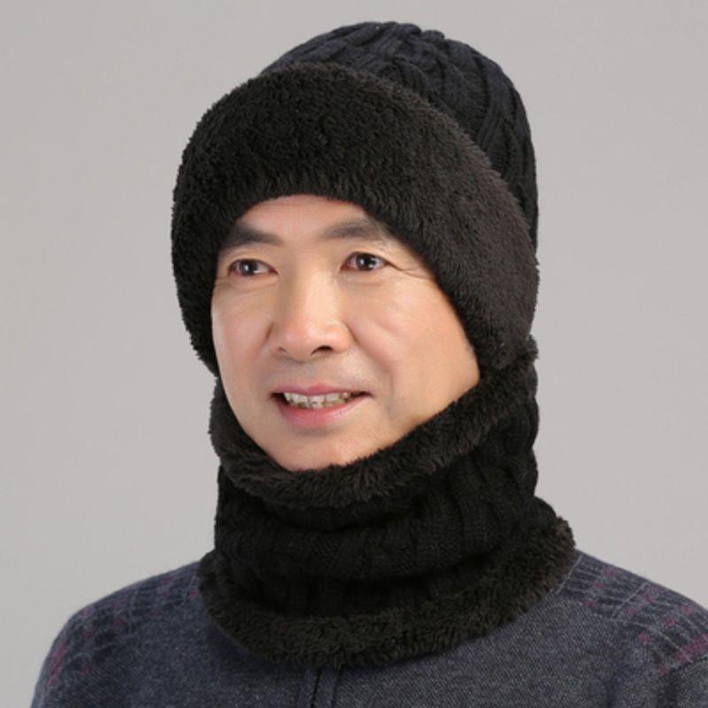 老人帽の子供冬のおばあさんのお母さんの保温の毛糸の帽子の秋冬の日の中高年のお父さんのおじいさんの帽子の男|undefined