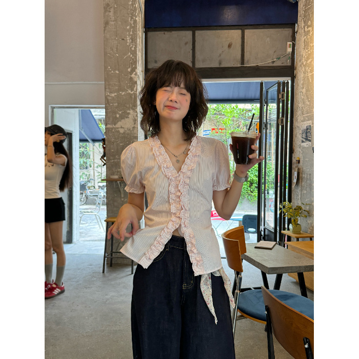 设计感条纹泡泡袖衬衫夏季新款韩系花边领收腰短袖上衣小衫|undefined