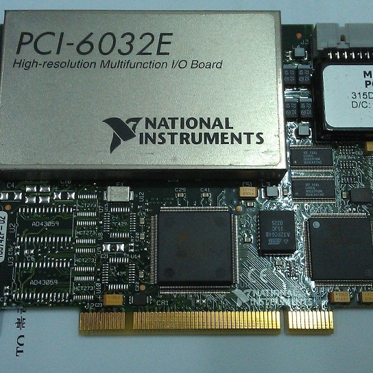9.8成新 美国 NI PCI-6032E