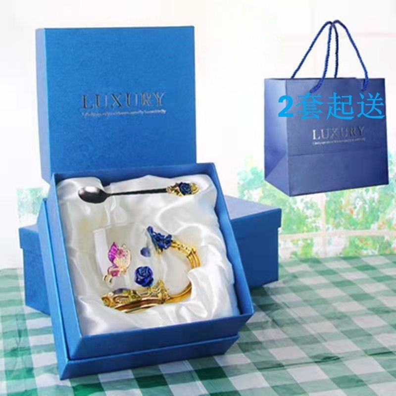 Vaso de vidrio tallado de mujer de estilo europeo, regalo creativo para el hogar, decoración del día de San Valentín, tazas de cubiertos, tazas de agua