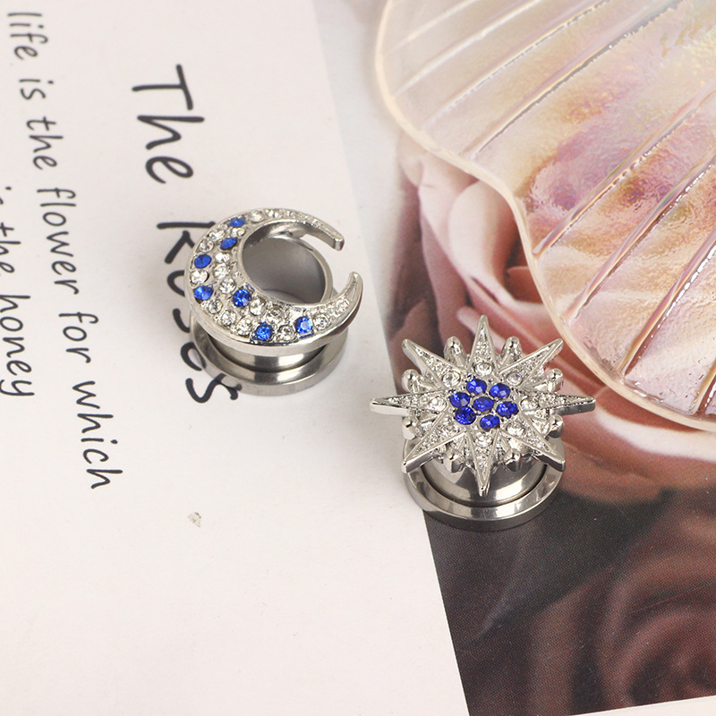 Pointed titanium steel lip stud product view