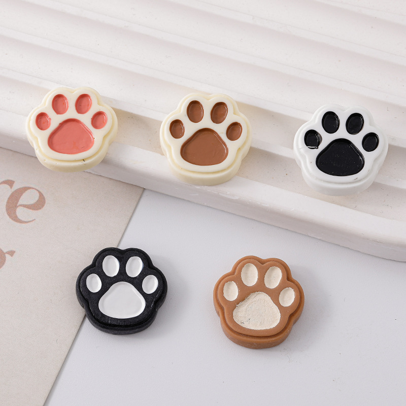 Dibujos animados transfronterizos garra de gato chocolate bricolaje accesorios de resina gel de crema accesorios para el cabello carcasa del teléfono móvil agujeros zapatos parche material