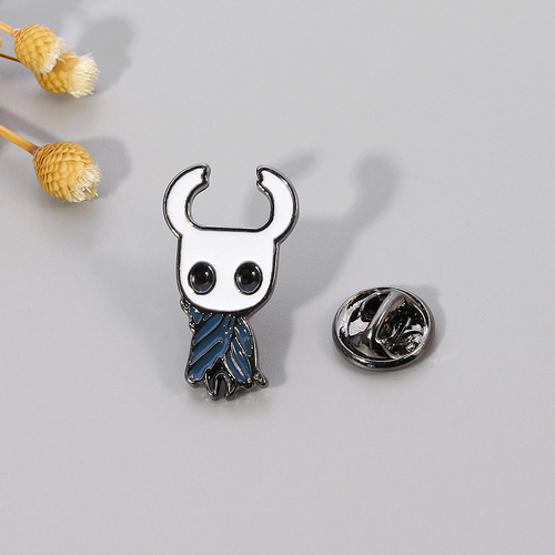 Game Merchandise Creative Hollow Knight Empty Knight Brooch Main Character Shirt Bag Brooch