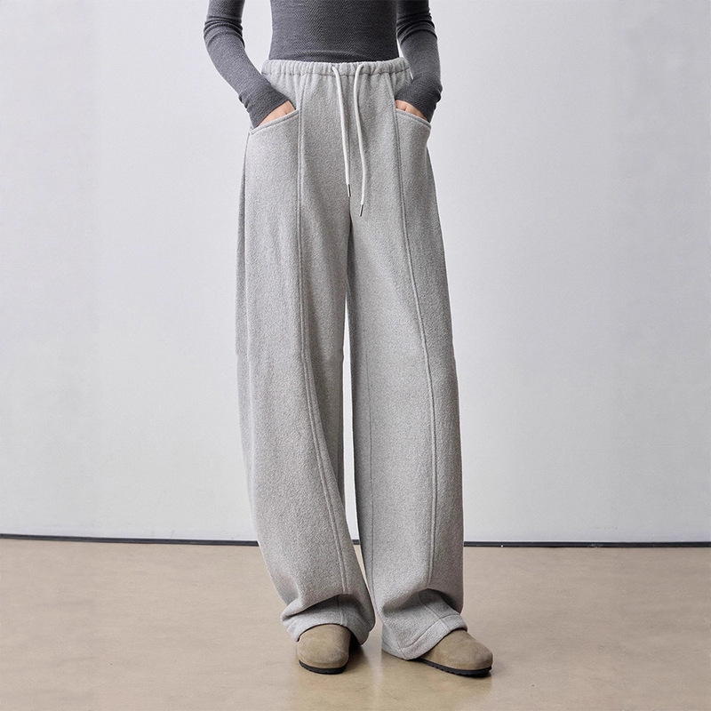 Th~Row Fashionable Relaxed Light Deconstructed Drawstring Waist Slightly Curved Scimitar No Side Seam Fleece Casual Sweatpants