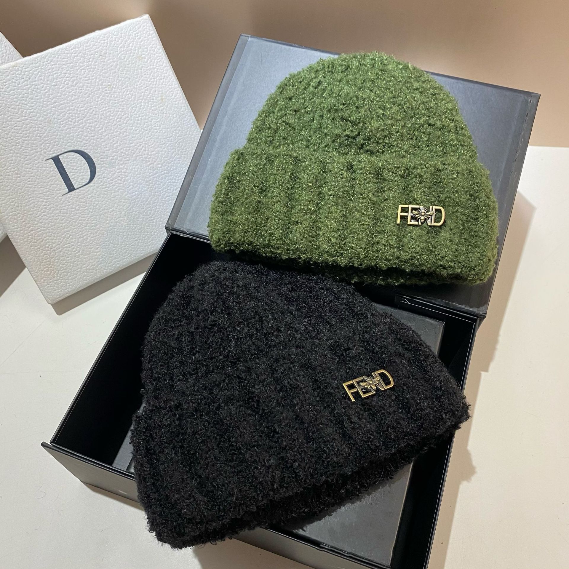 Korejska verzija nove slatke pletene kape s pletenim uzorkom F-labela, zimske tople i debele vjetrootporne kape s janjećim puloverom._voghion.com