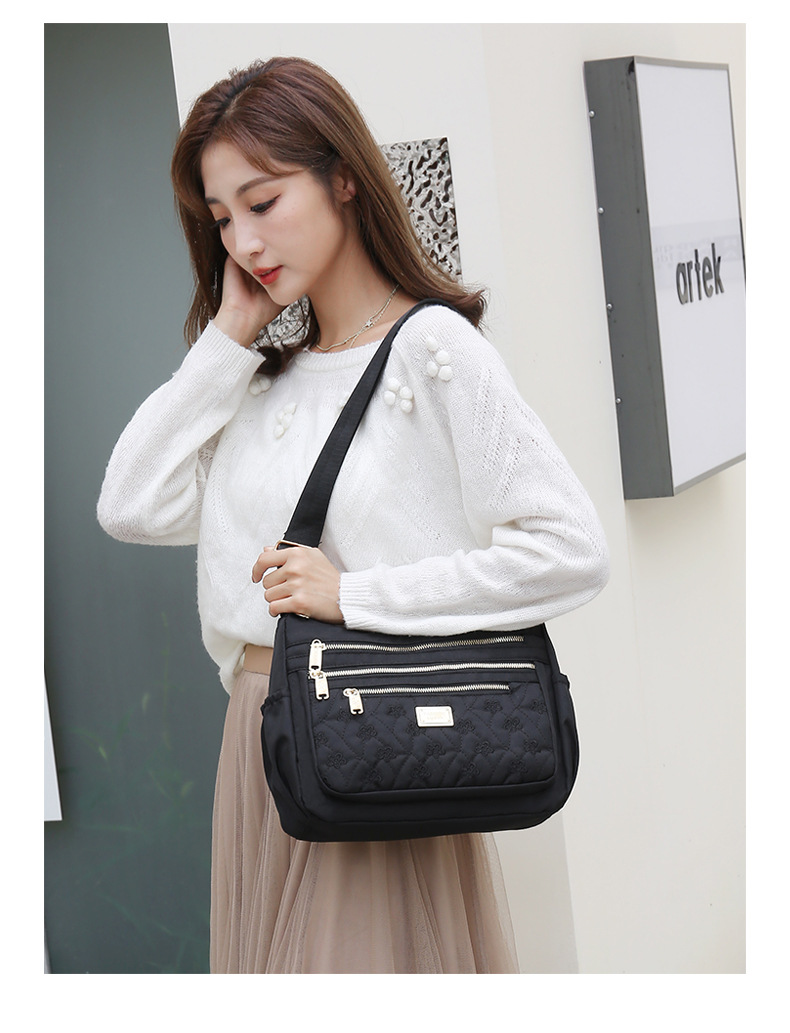 New women's crossbody bag, nylon embroidered shoulder bag, large-capacity multi-layer simple middle-aged mom bag undefined