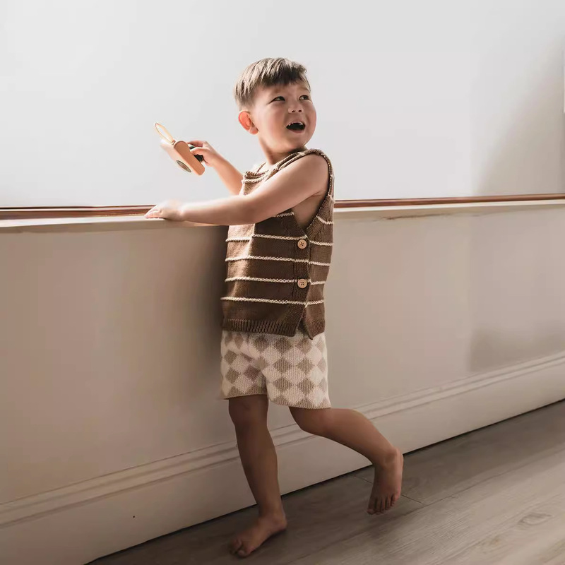 INS Explosions Baby Sweater Vest Girls' Baby Girls' Crewneck Top Cotton Sweater Knitted Cardigan Fashionable Vest